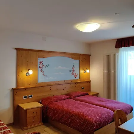 Hotel Ariston ***s Madonna